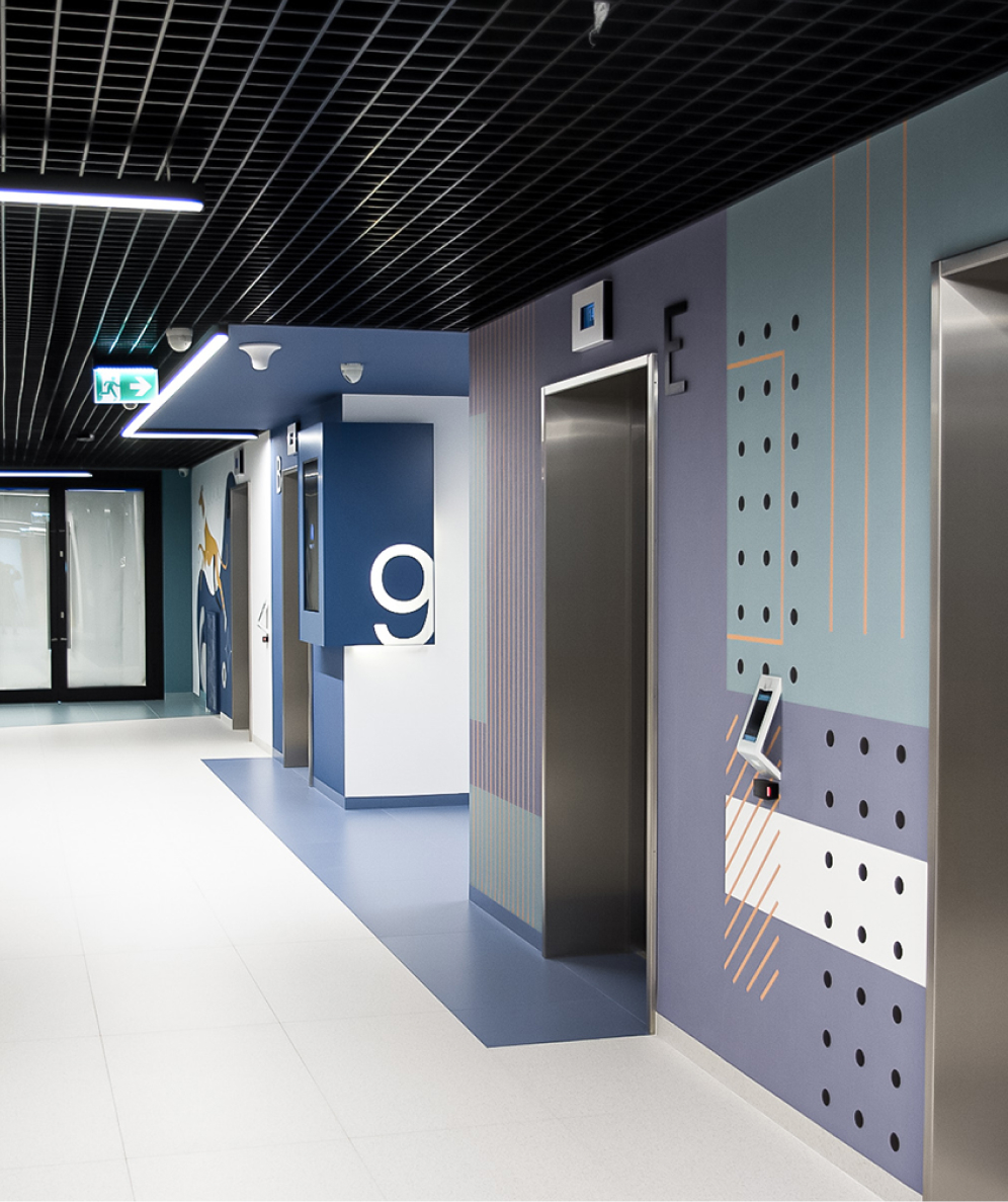 Olivia Prime – Wall paintings in business centre (3)