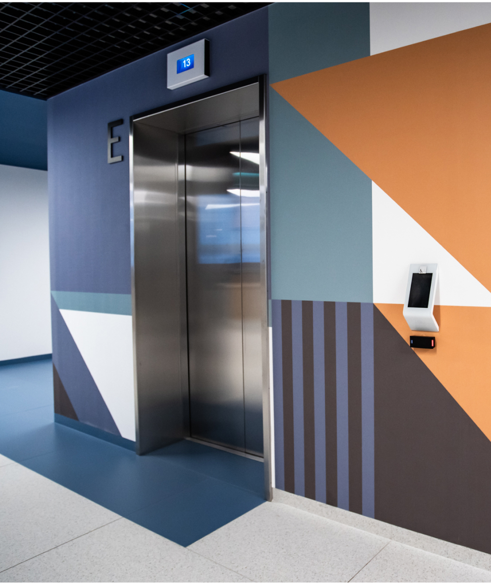 Olivia Prime – Murale w centrum biznesowym (5.2)